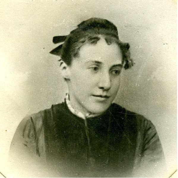 Louise Guiraud (1860-1918) : une pionnière de l'historiographie montpelliéraine dans un siècle d'érudits 1 Louise Guiraud jeune