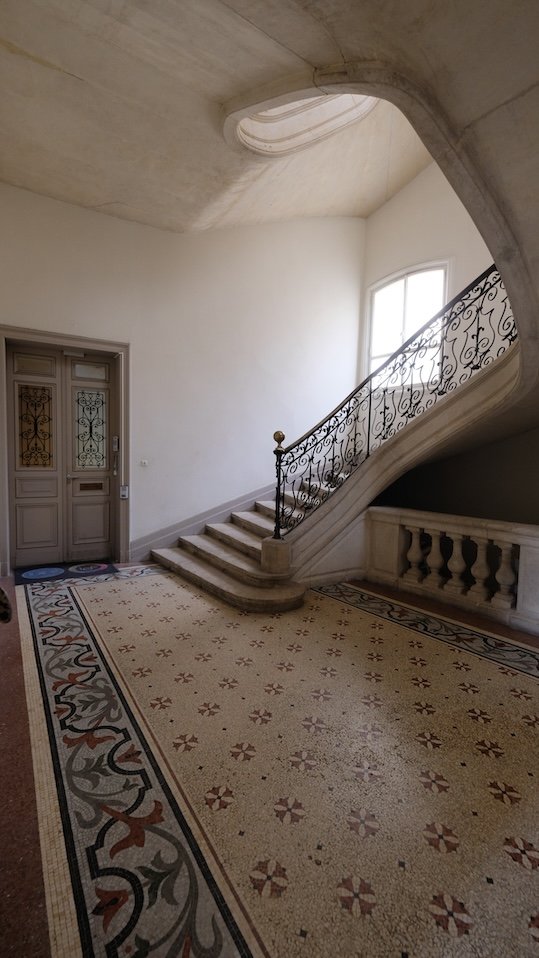 L'hôtel de Paul, un jalon pour l'histoire architecturale de Montpellier 7 Montpellier Hotel de Paul Cage descalier 1