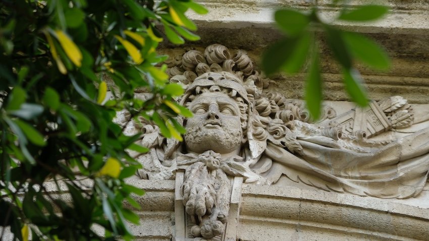 L'hôtel de Paul, un jalon pour l'histoire architecturale de Montpellier 4 Montpellier Hotel de Paul Hercule et le Lion de Nemee