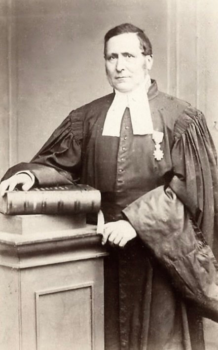 Le temple protestant de la rue Maguelone 1 Montpellier Philippe Corbiere portrait