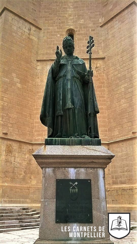 Urbain V Statue a Mende